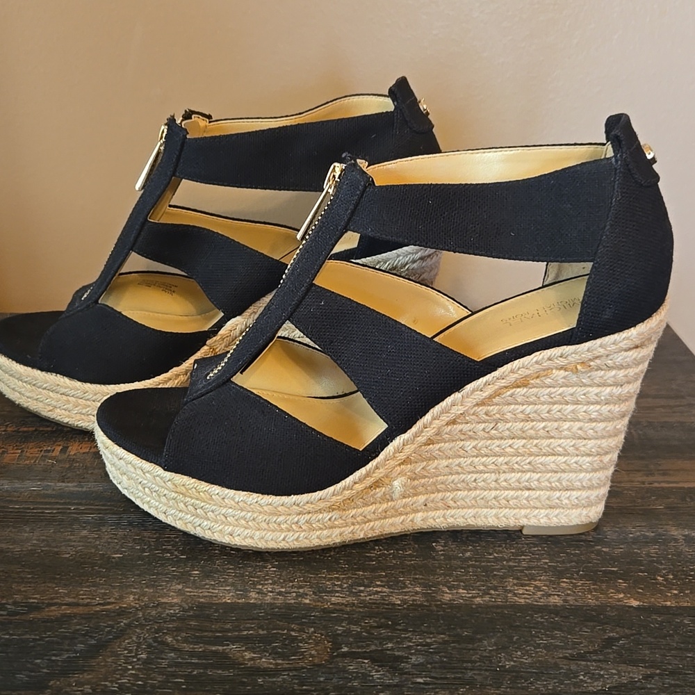 Michael Kors Black Damita Wedge with Gold Zipper - Picture 2 of 5